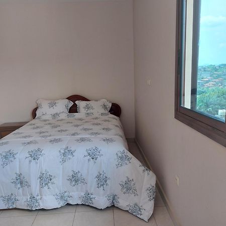 Residence Beau-Lieu Yaoundé エクステリア 写真